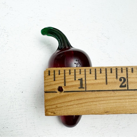 Vintage Blown Glass Red Hot Chili Pepper Translucent Made in Mexico - Picture 10 of 10
